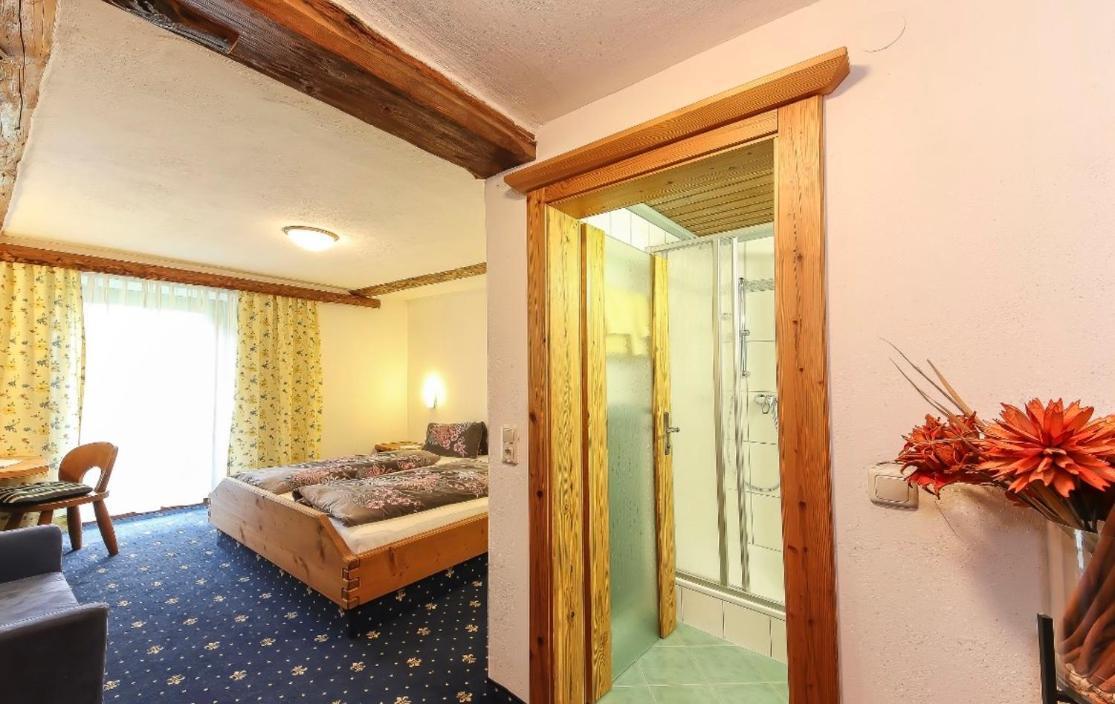 Hochwart Hof Bed & Breakfast Bed & Breakfast Saalbach-Hinterglemm Exterior photo