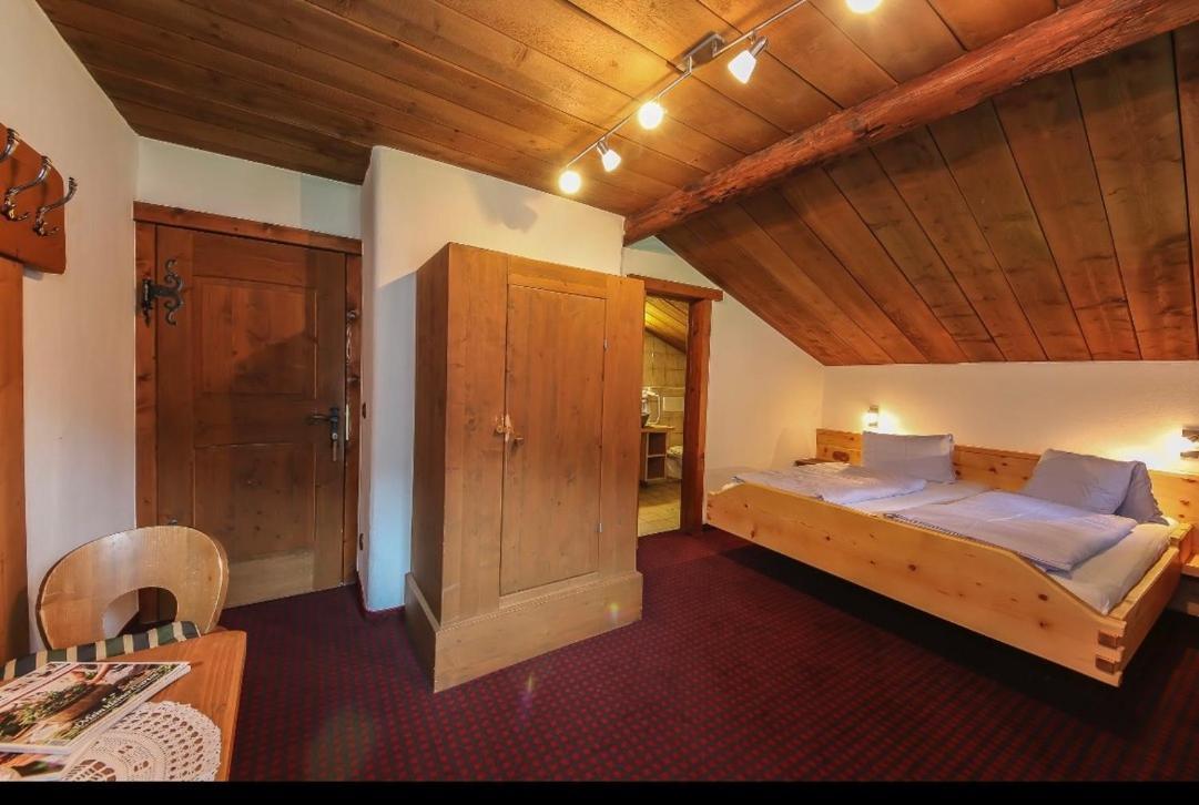 Hochwart Hof Bed & Breakfast Bed & Breakfast Saalbach-Hinterglemm Exterior photo